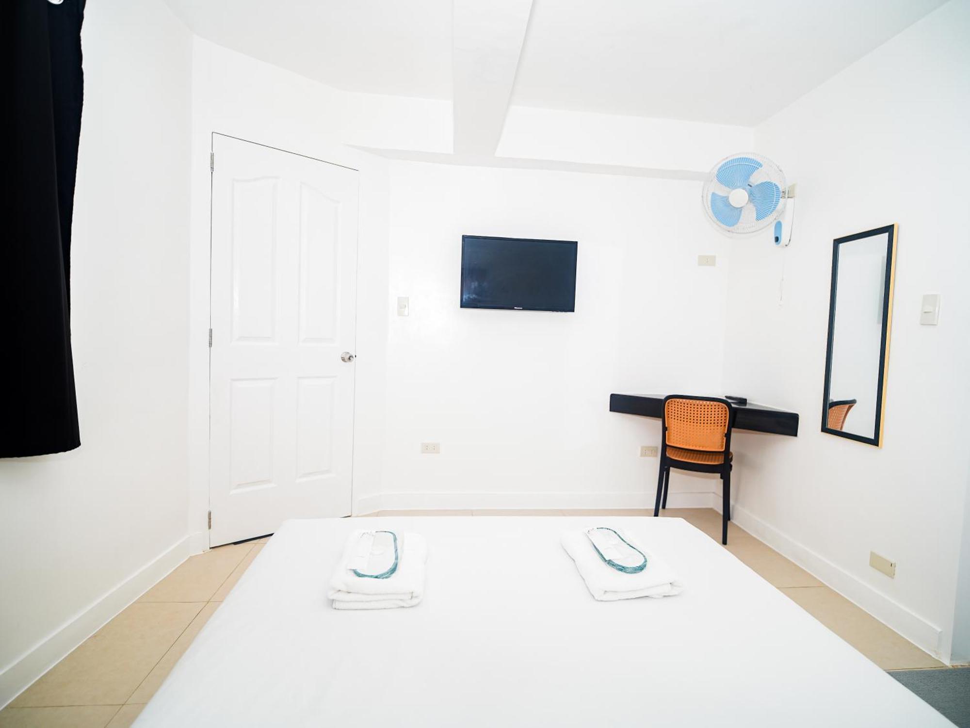 โบราเคย์ จอยท์ โฮเต็ล Hotel Balabag  ภายนอก รูปภาพ