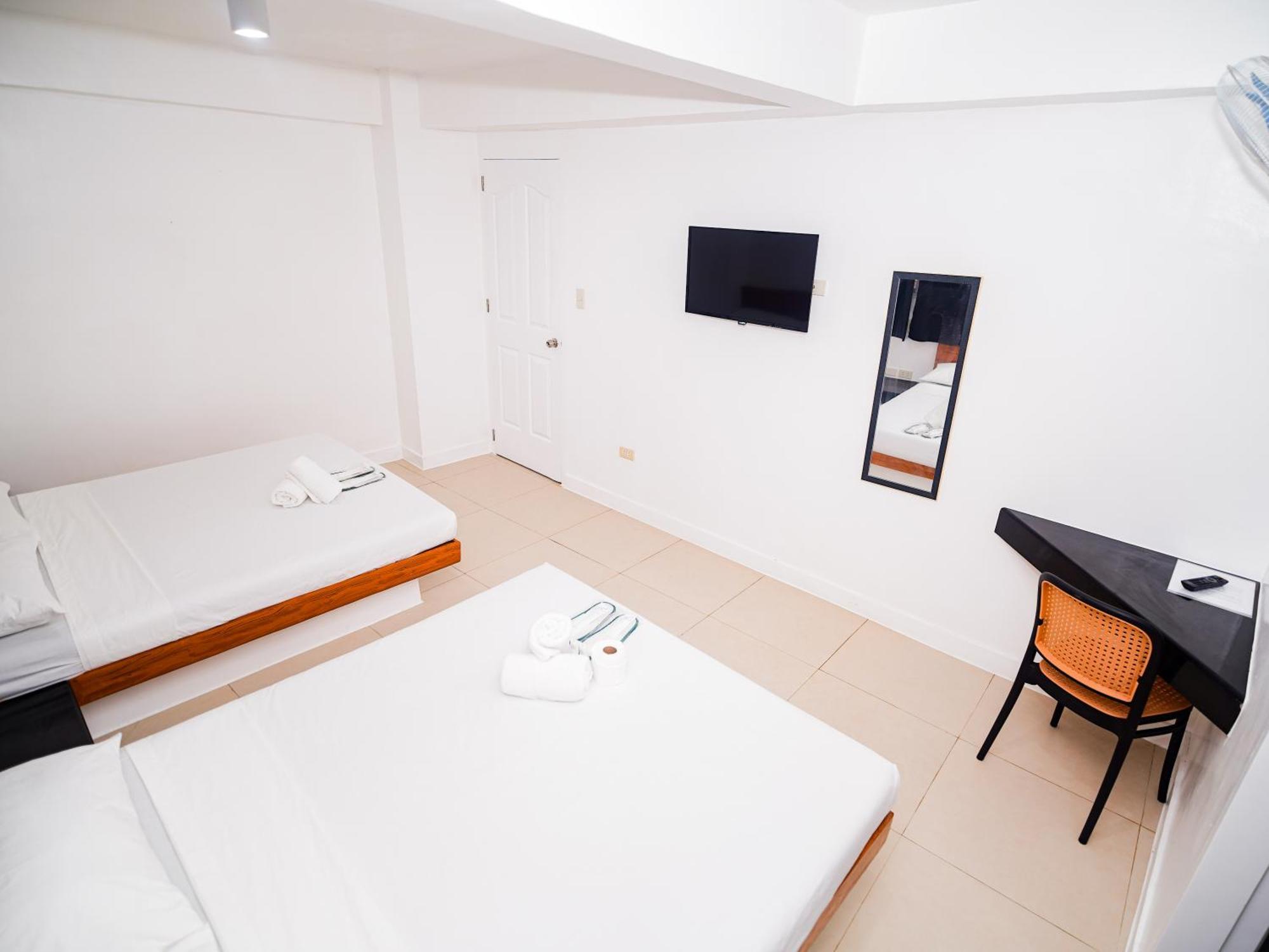 โบราเคย์ จอยท์ โฮเต็ล Hotel Balabag  ภายนอก รูปภาพ